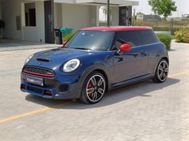 MINI Cooper Used 2016 MINI Cooper for sale in Dubai