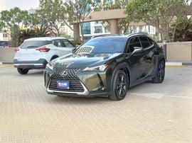 لكزس UX300h مستعمله 2024 لكزس UX300h للبيع فى دبي