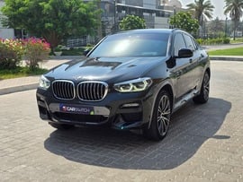 BMW X4 Used 2021 BMW X4 for sale in Abu Dhabi