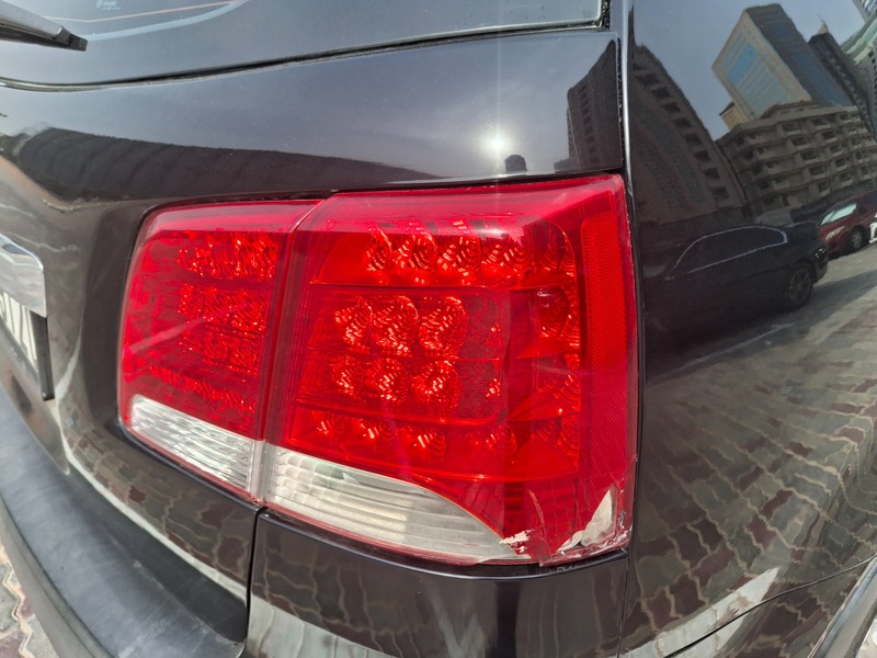 Used 2013 Kia Sorento for sale in Sharjah