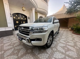 Toyota Land Cruiser Used 2019 Toyota Land Cruiser for sale in Riyadh