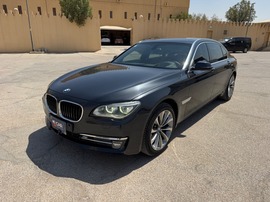بي ام دبليو 730 مستعمله 2015 بي ام دبليو 730 للبيع فى الرياض