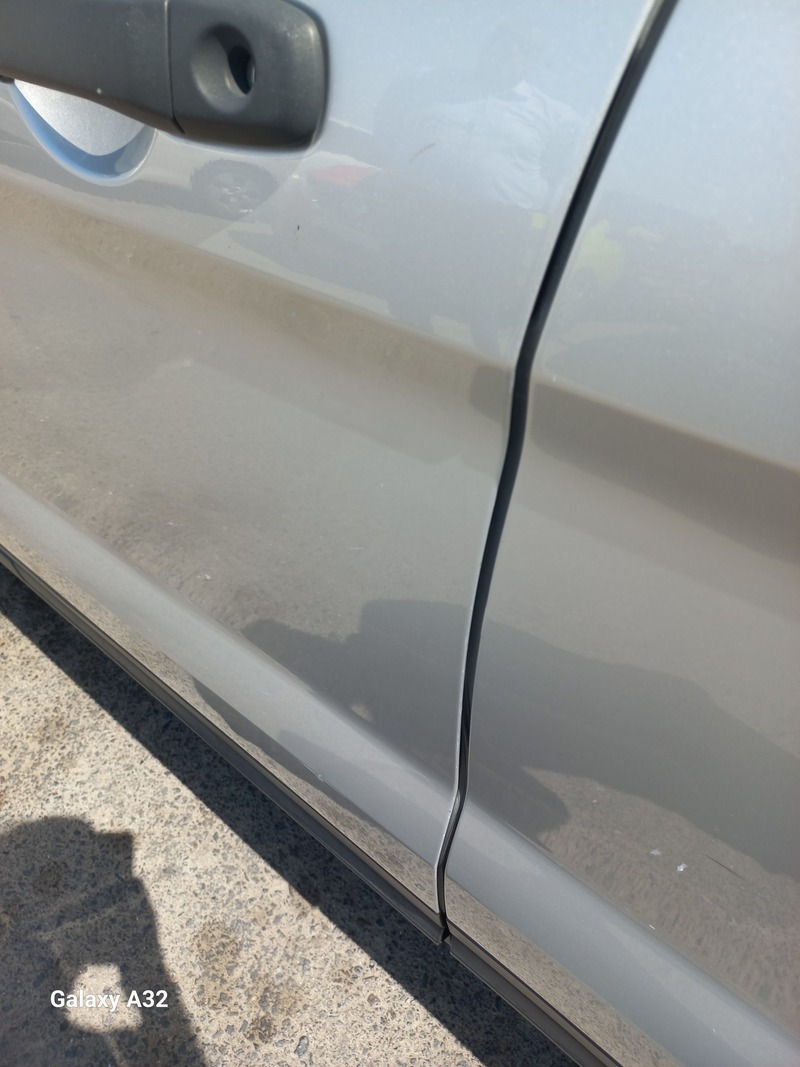 Used 2018 Ford Explorer for sale in Abu Dhabi