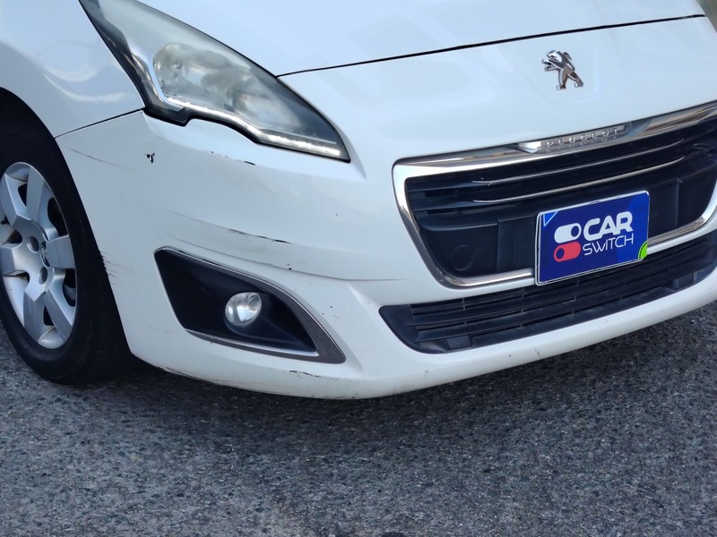 Used 2015 Peugeot 5008 for sale in Jeddah