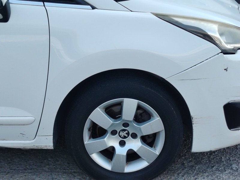 Used 2015 Peugeot 5008 for sale in Jeddah