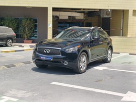 Infiniti QX70 Used 2018 Infiniti QX70 for sale in Dubai
