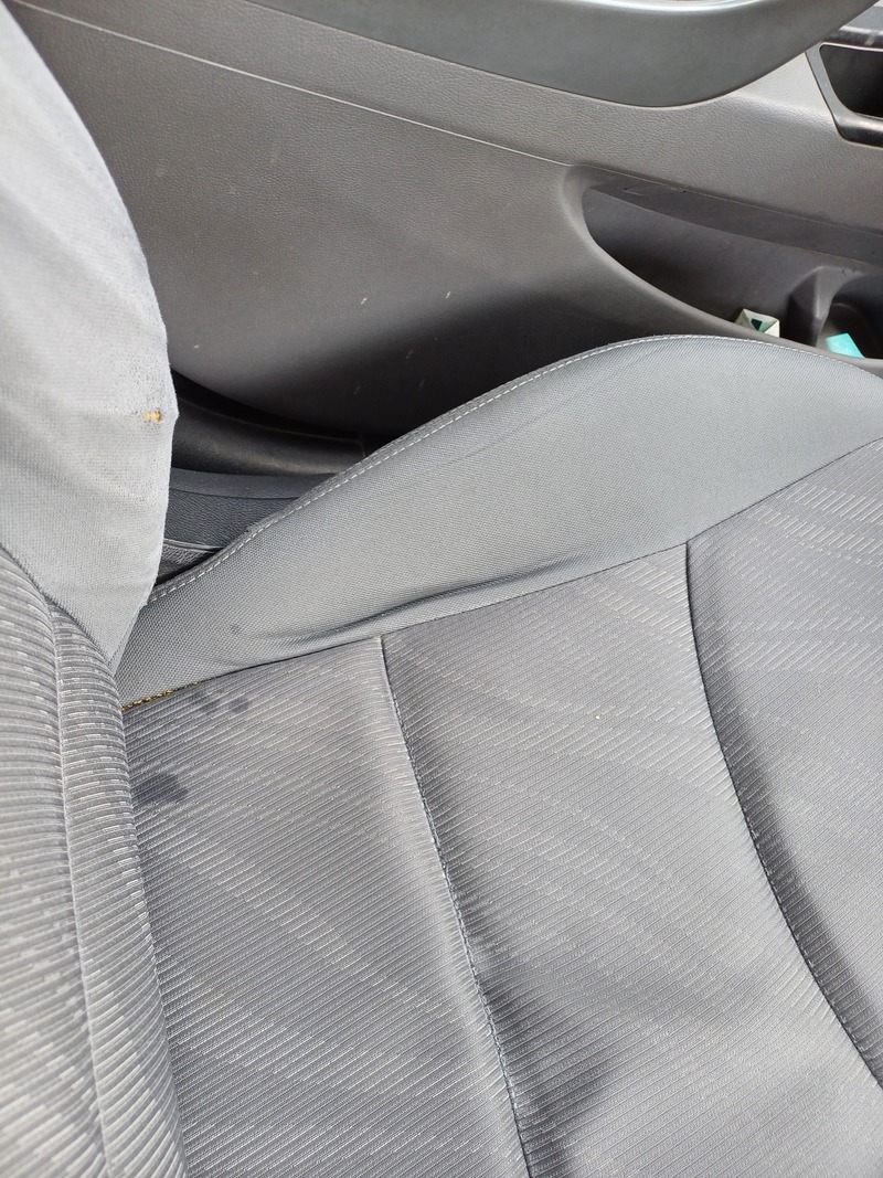 Used 2015 Hyundai Elantra for sale in Dubai