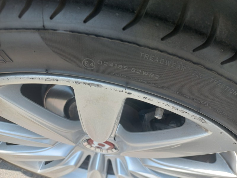 Used 2015 Bentley Flying Spur for sale in Dubai