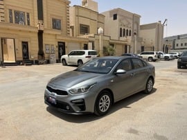 كيا سيراتو مستعمله 2020 كيا سيراتو للبيع فى الرياض