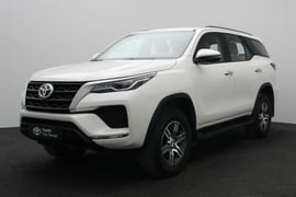 Toyota Fortuner Used 2021 Toyota Fortuner for sale in Abu Dhabi