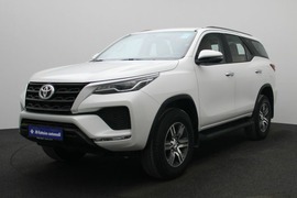 Toyota Fortuner Used 2023 Toyota Fortuner for sale in Abu Dhabi