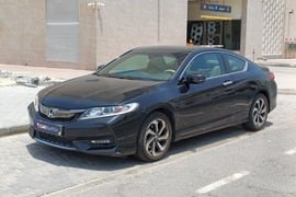 Honda Accord Used 2017 Honda Accord for sale in Dubai