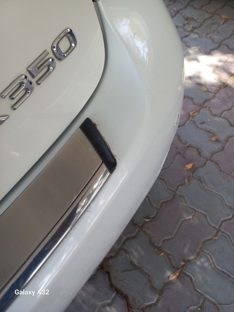 مستعمله 2012 لكزس RX350 للبيع فى أبوظبي