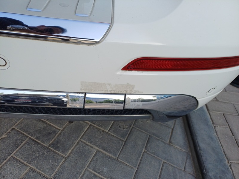 Used 2014 Mercedes ML350 for sale in Abu Dhabi