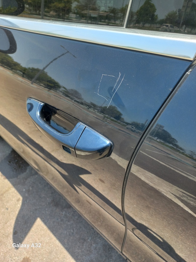 Used 2015 Porsche Cayenne S for sale in Abu Dhabi