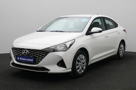 Hyundai Accent Used 2022 Hyundai Accent for sale in Dubai