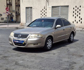 Nissan Sunny Used 2012 Nissan Sunny for sale in Dubai