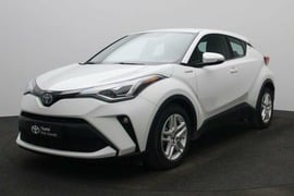 Toyota C-HR Used 2023 Toyota C-HR for sale in Abu Dhabi