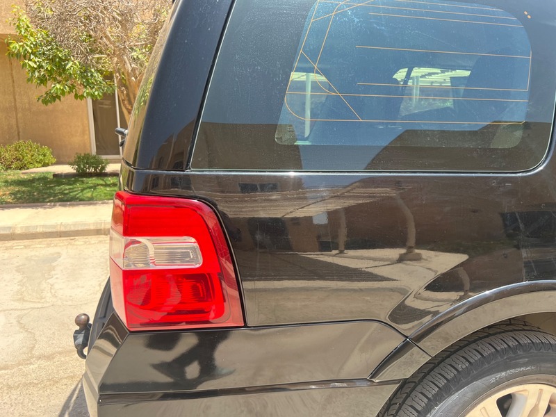 Used 2013 Ford Expedition for sale in Riyadh