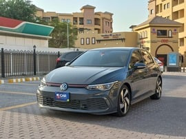 Volkswagen Golf Used 2021 Volkswagen Golf for sale in Dubai