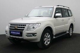 Mitsubishi Pajero Used 2022 Mitsubishi Pajero for sale in Abu Dhabi