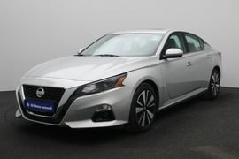 Nissan Altima Used 2022 Nissan Altima for sale in Abu Dhabi