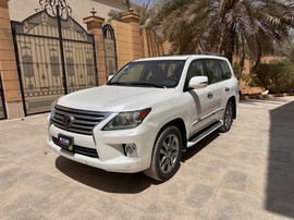 لكزس LX570 مستعمله 2013 لكزس LX570 للبيع فى الرياض