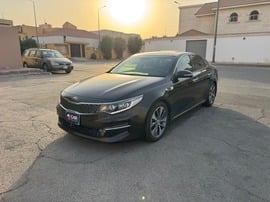 Kia Optima Used 2017 Kia Optima for sale in Riyadh