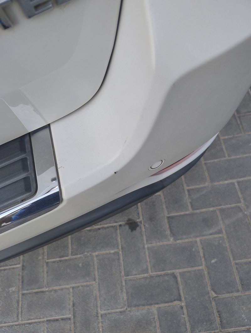 Used 2015 Jeep Grand Cherokee for sale in Abu Dhabi