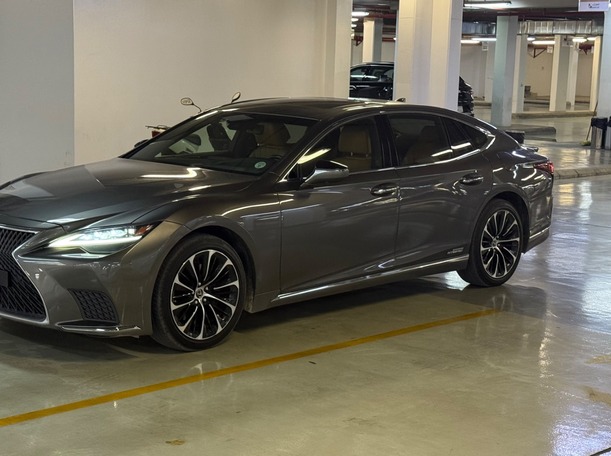 lexus