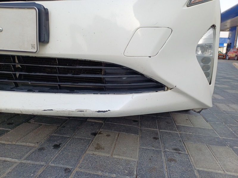 Used 2017 Toyota Prius for sale in Dubai