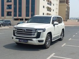 Toyota Land Cruiser Used 2024 Toyota Land Cruiser for sale in Dubai