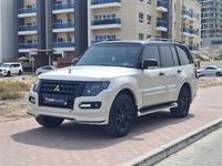 Used 2020 Mitsubishi Pajero for sale in Dubai