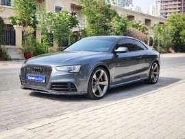 Audi RS5 Used 2013 Audi RS5 for sale in Dubai