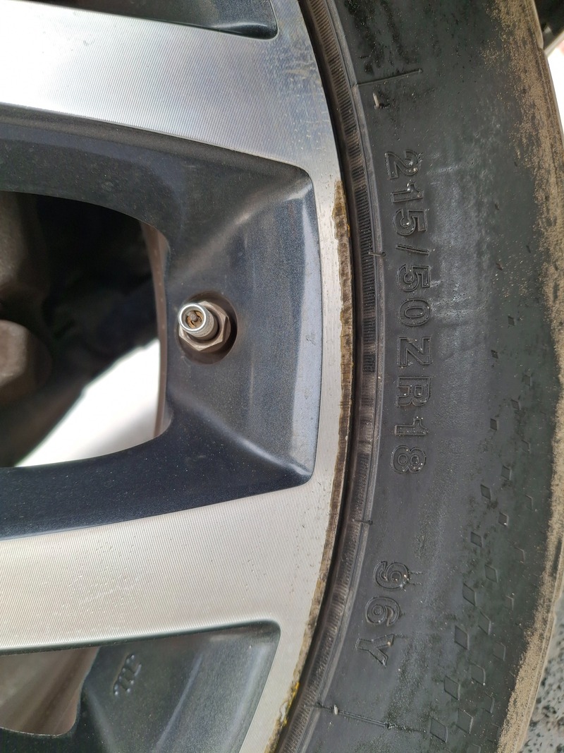 Used 2018 Mitsubishi Outlander for sale in Dubai