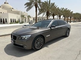 بي ام دبليو 730 مستعمله 2014 بي ام دبليو 730 للبيع فى الرياض