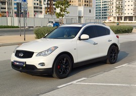 Infiniti EX37 Used 2013 Infiniti EX37 for sale in Dubai