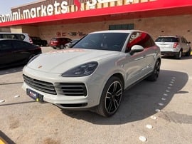 Porsche Cayenne Used 2022 Porsche Cayenne for sale in Riyadh