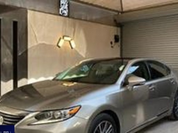 lexus