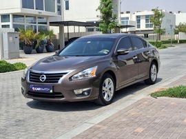 Nissan Altima Used 2016 Nissan Altima for sale in Dubai