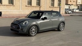 MINI Cooper Used 2015 MINI Cooper for sale in Riyadh