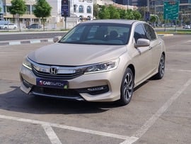 Honda Accord Used 2017 Honda Accord for sale in Abu Dhabi