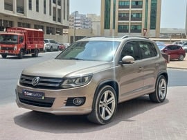 Volkswagen Tiguan Used 2016 Volkswagen Tiguan for sale in Dubai
