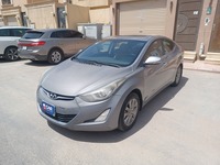 هونداي إلنترا