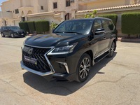 Lexus LX570