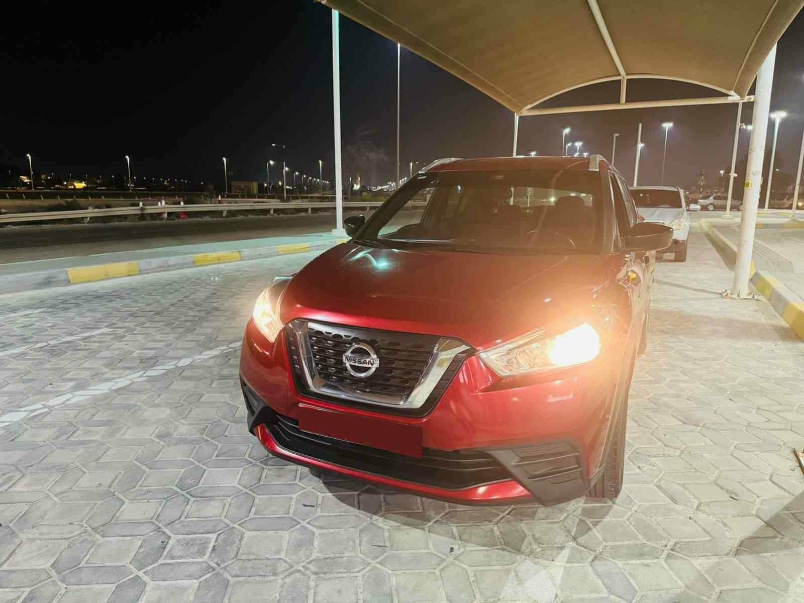 nissan kicks